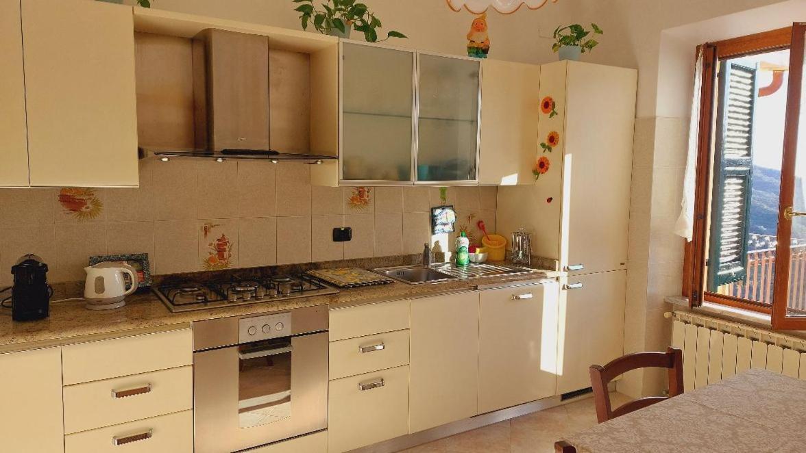 Casa Sofia Lägenhet Levanto Exteriör bild